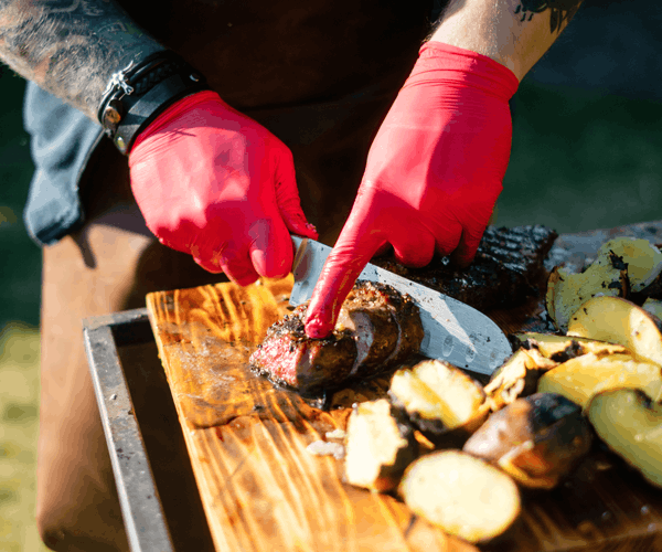 How to Cook Steak Properly: Heat, Timing, Resting and Common Mistakes