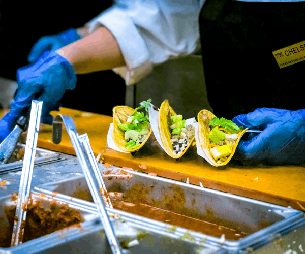 Culinary tourism and food safety standards: what travellers should know