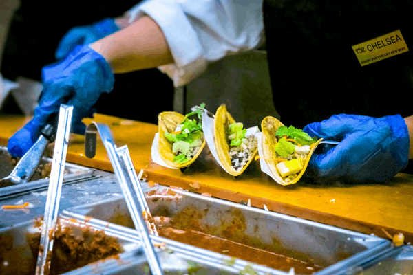Culinary tourism and food safety standards: what travellers should know