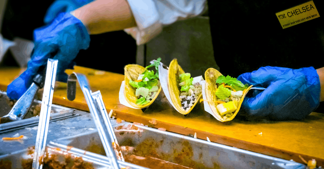 Culinary tourism and food safety standards: what travellers should know